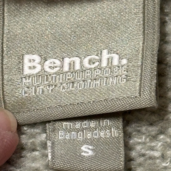 Bench women’s size S soft‎ knit cardigan sweater with front zip with hood, gray - Picture 9 of 14